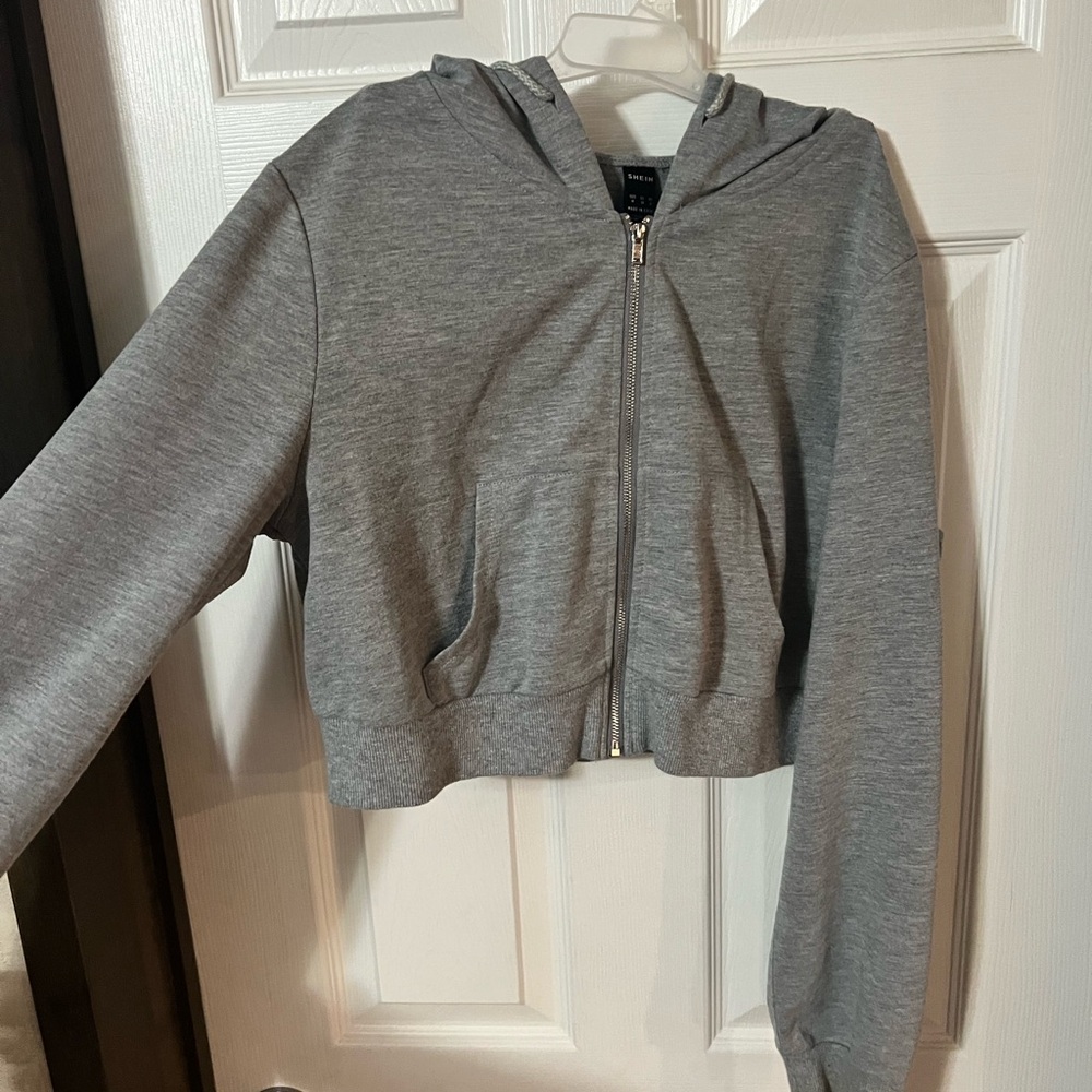 Gray Cropped Zip-Up Hoodie